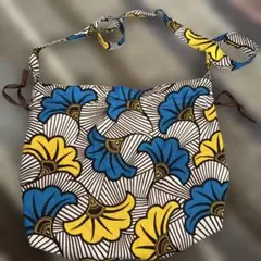 ハンドメイド　アフリカ布ショルダーバッグ