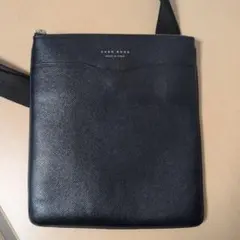 イタリア製　HUGO BOSS サフィアーノレザー ショルダーバッグ