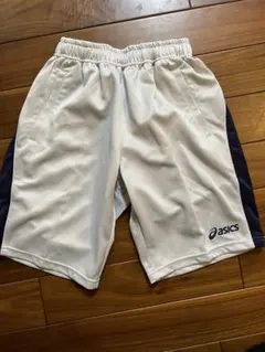 アシックス　トレーニングハーフパンツ　Ｓサイズ