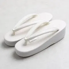 【新品】菱屋 カレンブロッソ カフェ草履 M ナチュラルホワイト 03797