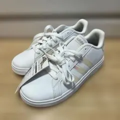 adidas GY2326 スニーカー GRAND COURT 22.5cmのサムネイル