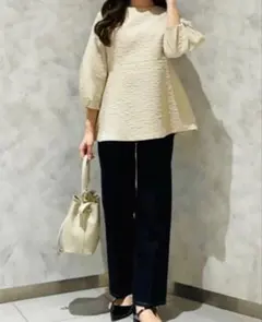 PLST　ジャガード　ペプラムブラウス