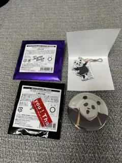 呪術廻戦カフェ2024　パンダ キーホルダー、缶バッチセット