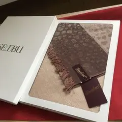 新品未使用 箱入り/タグ付き ストール スカーフ