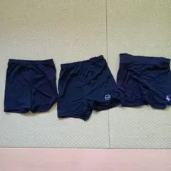 黒パンツ　3枚