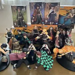 鬼滅の刃 一番くじ フィギュア 7 体セット コンプ - メルカリ