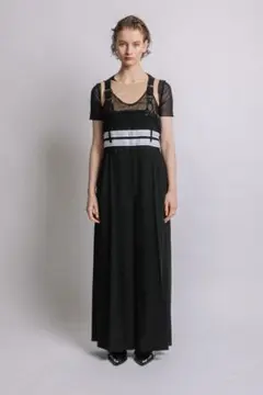 【完売品】AULA AILA サスペンダーサロペット ブラックのサムネイル