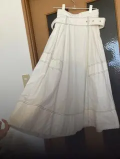 REDY A ZEL白　ロングスカート