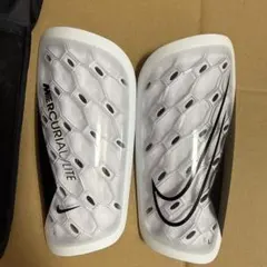 Nike Mercurial Lite シンガード L/R 収納袋付き