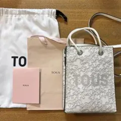 【美品】 TOUS ミニバッグ　ショルダー　 ホワイトのサムネイル
