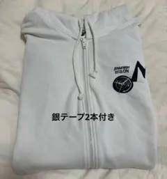 SnowMan ON パーカー　いつもより大きいサイズ(XL)