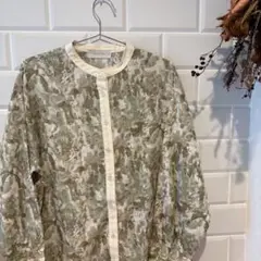 セレクトモカ✨バンドカラーシャツ 長袖 総柄 とろみ感 ニュアンス柄 フリー