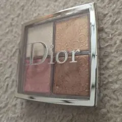 Dior Backstage フェイスグロウパレット001 Universal