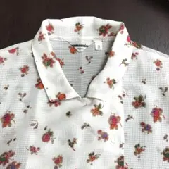 昭和レトロ　半袖　ブラウス　シャツ　花柄　古着女子モダンポップかわいい
