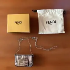 【未使用】値下げFENDI シルバー ミニバッグ【チャーム】