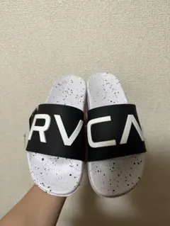 RVCA シャワーサンダル ホワイト ブラック スプラッター柄のサムネイル