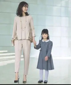 未使用 プリーツペプラムトップス×テーパードパンツ2点　ピンクベージュ　M