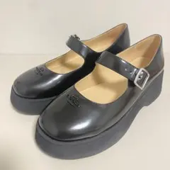 【完売品 極美品】COACH ヴィッキー メリージェーン パンプス 厚底のサムネイル
