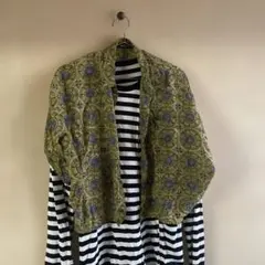 ZUCCA 花柄 総柄 シャツのサムネイル