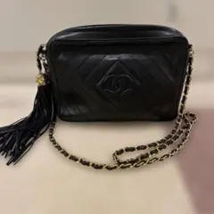 CHANEL フリンジショルダーバッグ　黒のサムネイル
