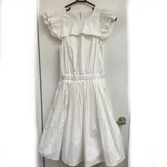 新品タグ付き　ワンピース snidel ホワイト 長期保管の為少し薄いシミ有