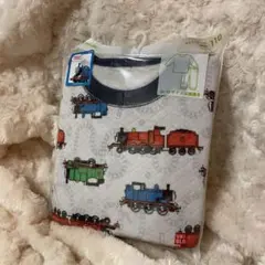 新品♡UNIQLO ユニクロ　トーマスパジャマ 110サイズ