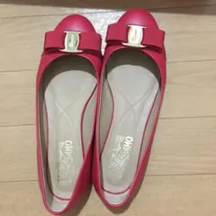 サルバトーレ フェラガモ GAVINA PATNNTOCALF 4 VARA - メルカリ