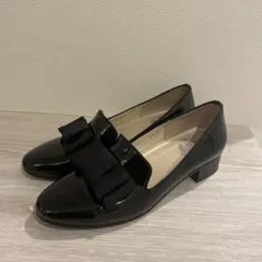 unReef アンリーフ　リボン　エナメルパンプス　23センチ　ブラック　黒