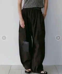 anuke Volumetuck Cocoon Pants ブラウン 36 - メルカリ