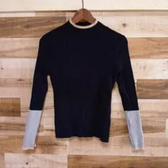 リブ ハイネック 袖切り替えニット ブラック×グレー×ベージュ