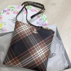 最終価格】Vivienne Westwood カメラバッグ タータンチェック - メルカリ