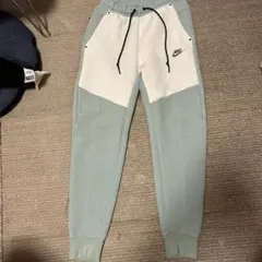 NIKE ジョガーパンツ スウェットパンツ