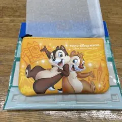 東京ディズニーリゾート パークチケット柄ポーチ チップとデール