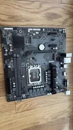 i7 4770 + GA-H81M-HD3 + 16G DDR3 - メルカリ