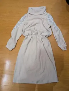 トッコクローゼット　ニットワンピース