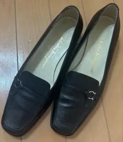 フェラガモローファー22.5cm