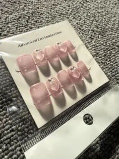 現品 サイズS ネイルチップ 桃　水滴　可愛い 甘い　シンプル　上品