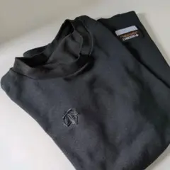 DESCENTE アンダーシャツ(L)半袖・黒
