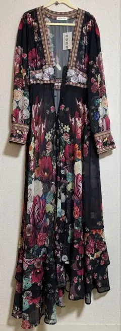 HAIKARA ブラック・花柄ワンピース