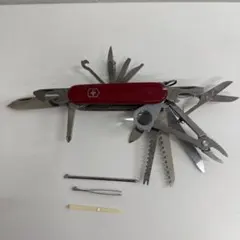 Victorinox 维多利亚 户外钳 工具 瑞士工具 精神 X附带尼龙盒 - メルカリ