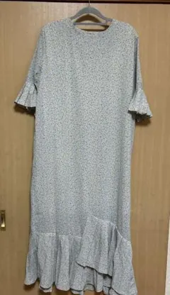 Bab 水色 フリル付きロングワンピース