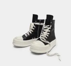 厚底ハイカットスニーカー ブラック/ホワイト