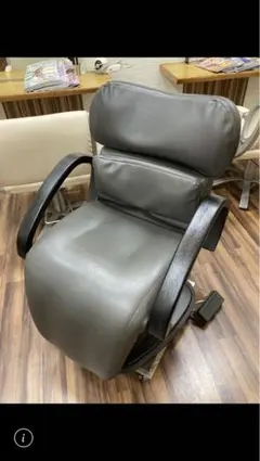 オオヒロOOHIRO製 電動シャンプー椅子 完動品 2脚セットで2.5000円 