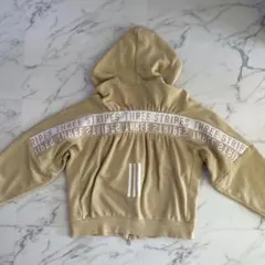 adidas ベージュ フード付きパーカー