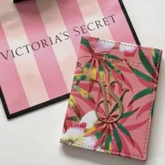 新品 Victoria's Secret パスポートケース ピンク花柄 No.2