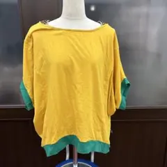 チチカカ 黄色いトップスのサムネイル