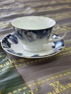 NARUMI 青い花柄 カップとソーサー