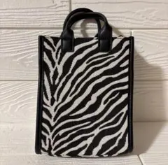 【niko and...】スマホショルダー☆ゼブラ柄☆2way☆未使用