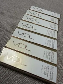 VDL パーフェクティンググローサテン　ファンデーション　35ml