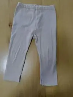 ベージュ レギンス